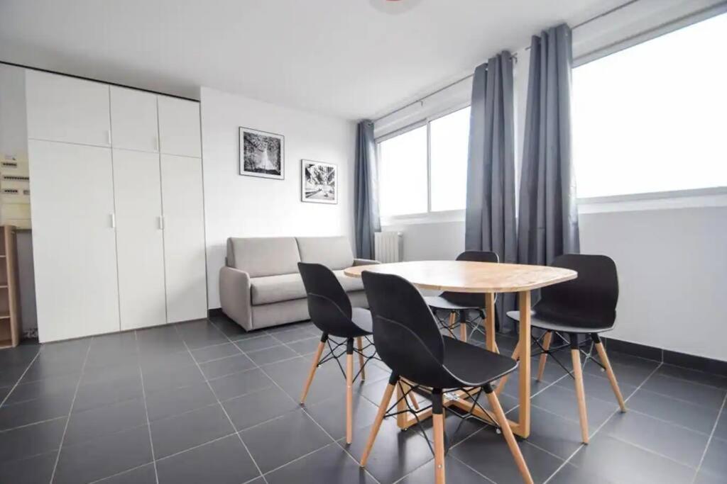 Escale-Marne Fr - 102 - Free Parking - Free Luggage Storage - All Equipped - Linen Included - Washing Machine - 10Mn Walk Metro 8 - Rer A - Panoramic View - From 1 To 4 Guests Maisons-Alfort Ngoại thất bức ảnh