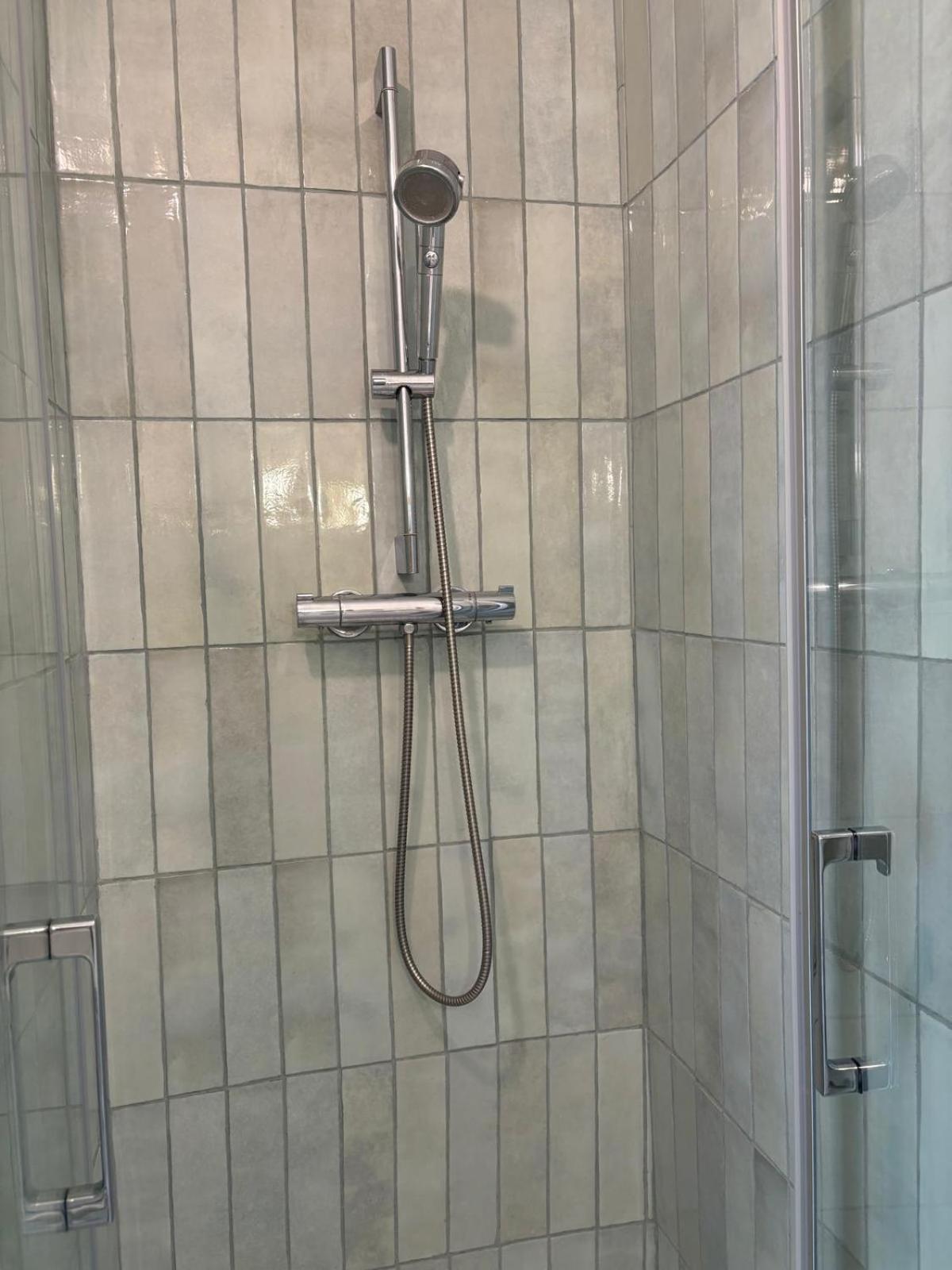 Escale-Marne Fr - 102 - Free Parking - Free Luggage Storage - All Equipped - Linen Included - Washing Machine - 10Mn Walk Metro 8 - Rer A - Panoramic View - From 1 To 4 Guests Maisons-Alfort Ngoại thất bức ảnh